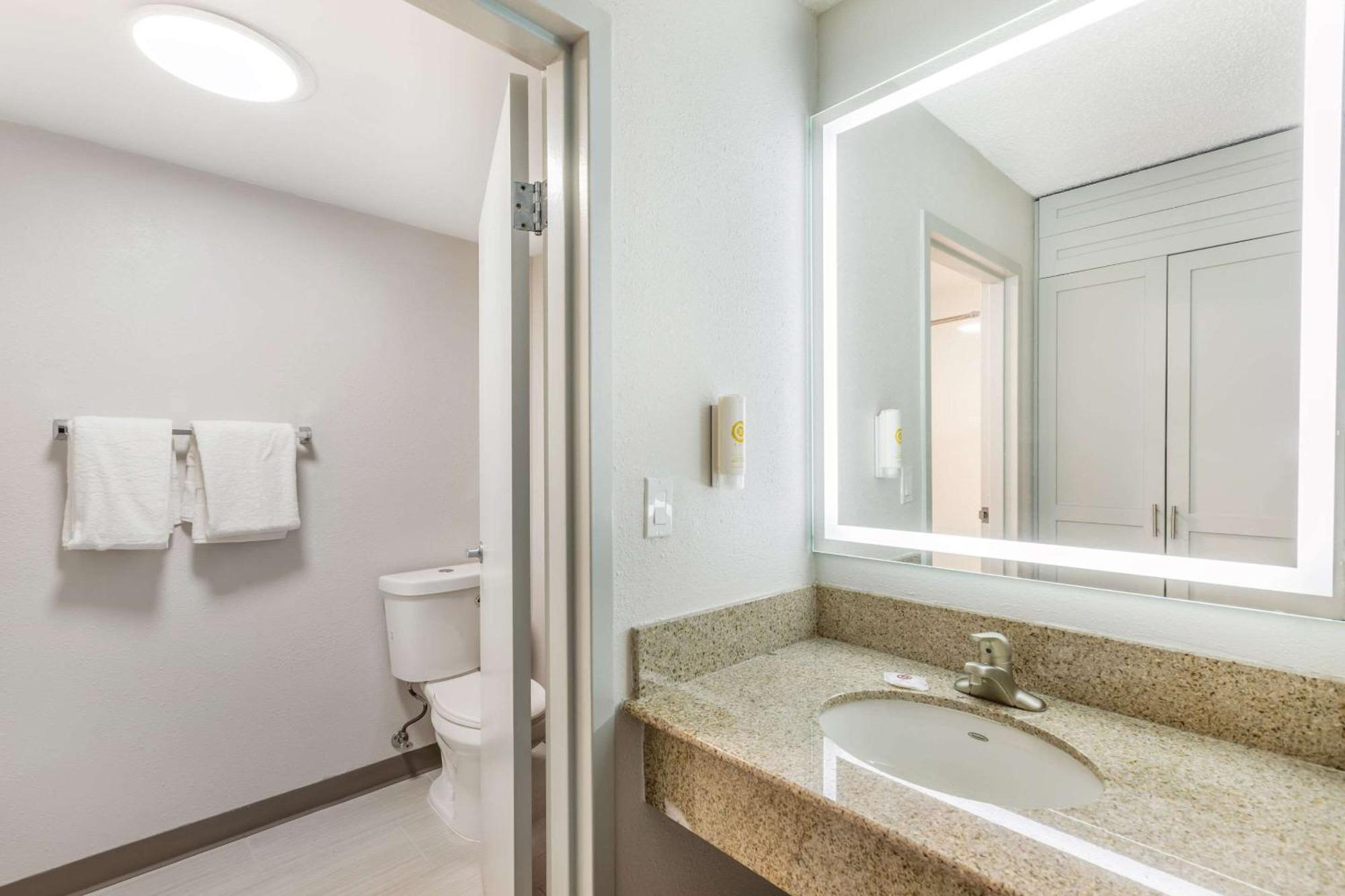 Comfort Inn & Suites Arlington Heights - Buffalo Grove Exteriér fotografie