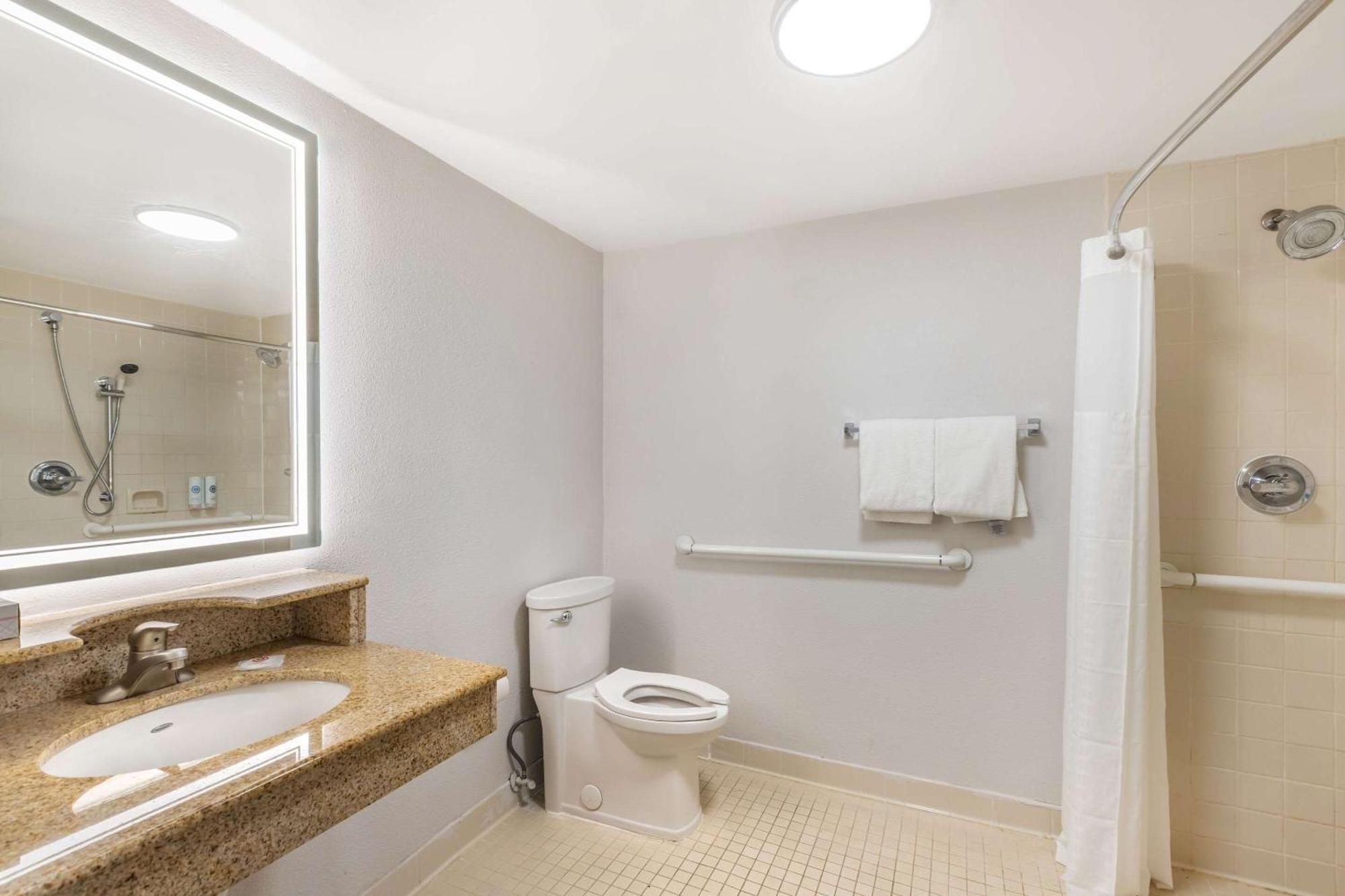 Comfort Inn & Suites Arlington Heights - Buffalo Grove Exteriér fotografie